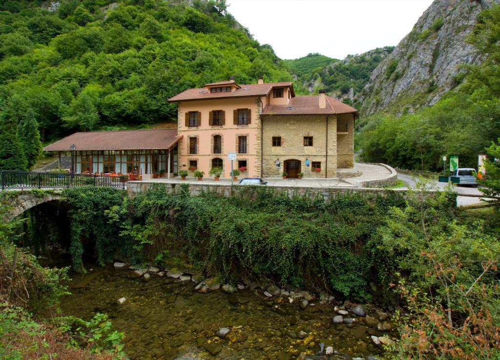 La Casona De Mestas Ponga Kültér fotó